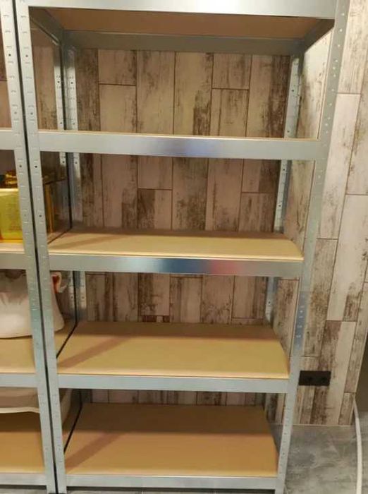 Стелажі металеві в гараж, стеллажи для магазина металевий стелаж для складу та підвалу торгові стелажі Від виробника
