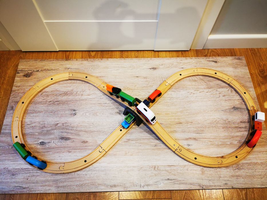 Pociąg, ciuchcia ikea tory drewniane, płyta meblowa