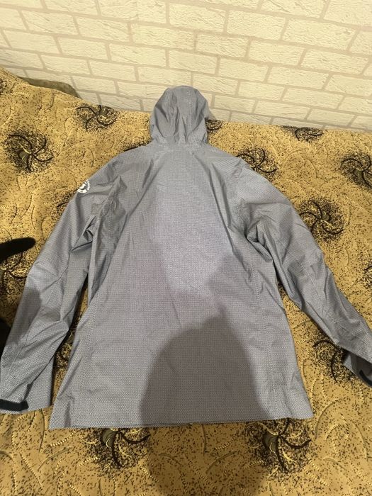 Жіноча вітровка Tribord