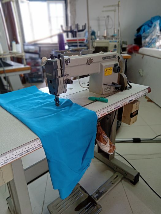 Maquina ponto corrido Mitsubishi