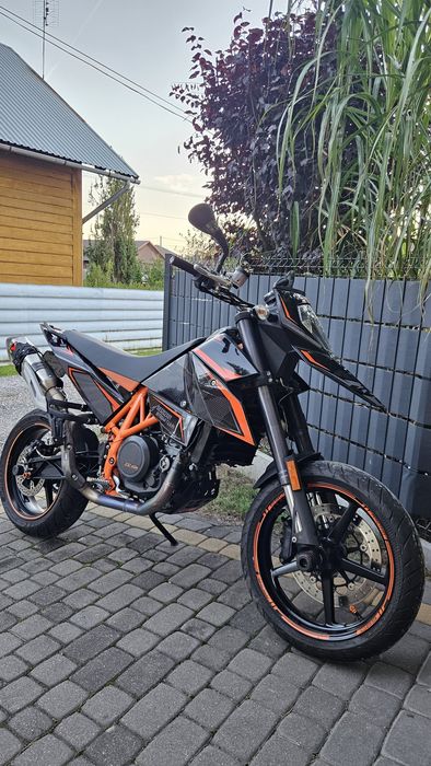 KTM