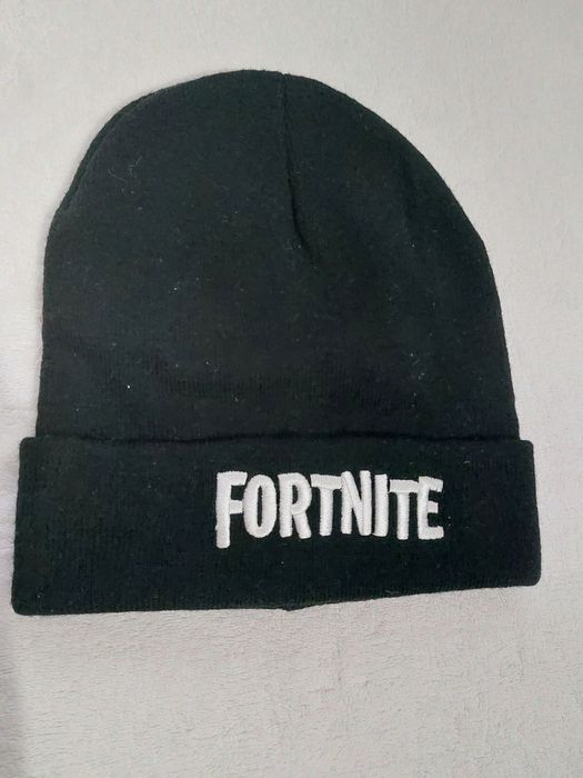 Fortnight шапка нова