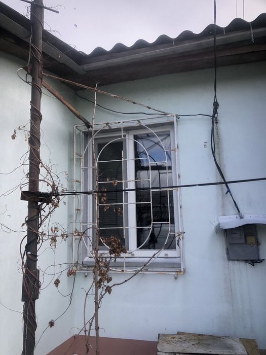 2-кімнатна квартира на землі під ремонт