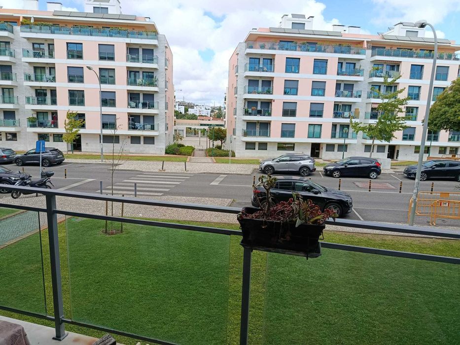 quartos em Oeiras, 5minutos Oeiras parque, em apartamento t3