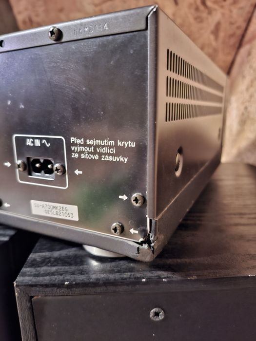 Wzmacniacz TECHNICS A700 MK2