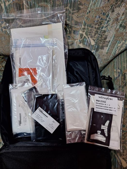 Aparat CPAP Weinmann SomnoTron 4 na bezdech + PODGRZEWACZ (Bogaty Zestaw)