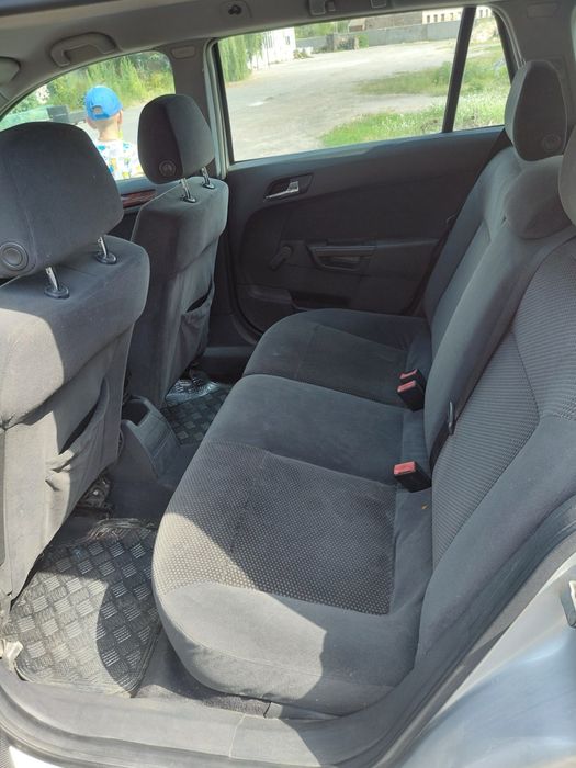 Продам  Opel Astra в гарному стані