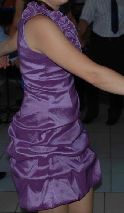 Wyprzedaż! Sukienka fioletowa rozmiar 38 M firmy Asar