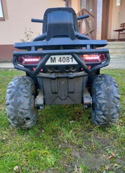 Дитячий електричний квадроцикл Bambi 900 детский квадроцикл  с пультом