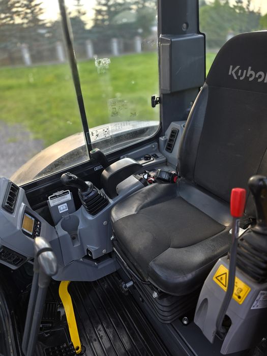 Minikoparka Kubota U 48-4 rok 2019 waga 5 t stan bardzo dobry 3 łyżki bardzo mały przebieg koparka