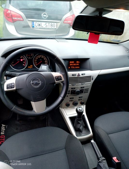 Opel astra h gtc 1.6  LPG
