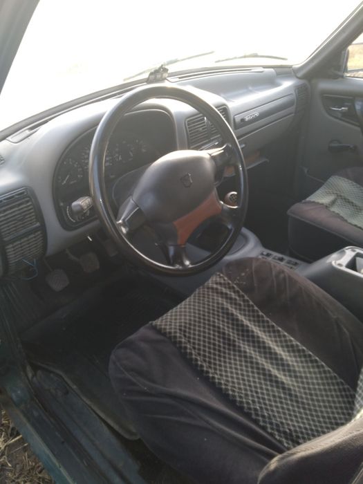 Автомобиль Газ3110