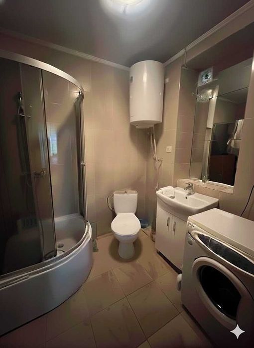 Пропонуємо до продажу житловий будинок з великою ділянкою в с. Кагуїв.