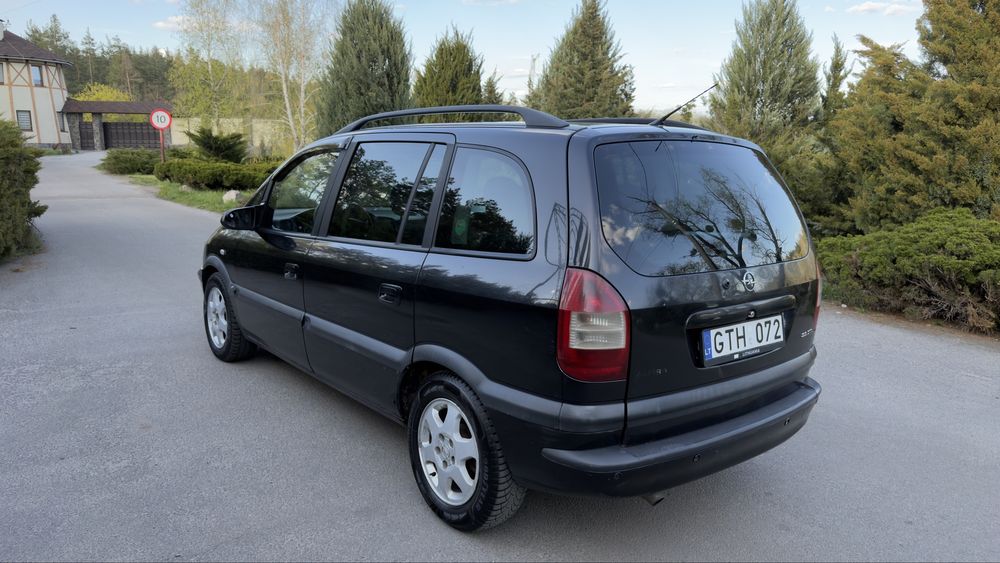 Opel Zafira 2.2 Турбодизель