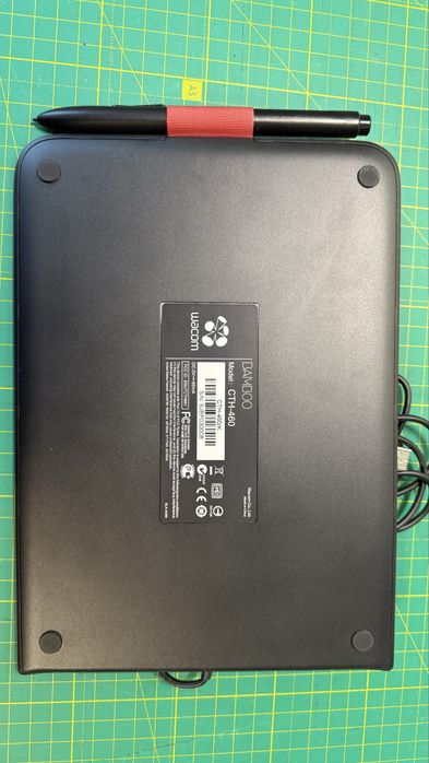 Графічний планшет wacom bamboo cth-460