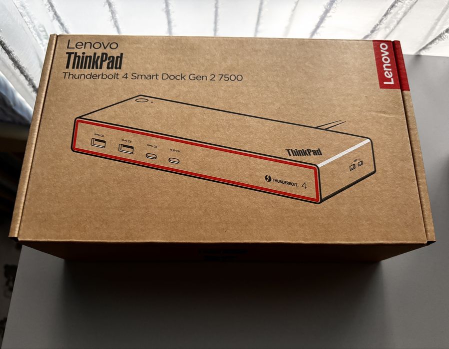 Продаю нову оригінальну док-станцію Lenovo ThinkPad Thunderbolt 4 Smart Dock Gen 2 7500