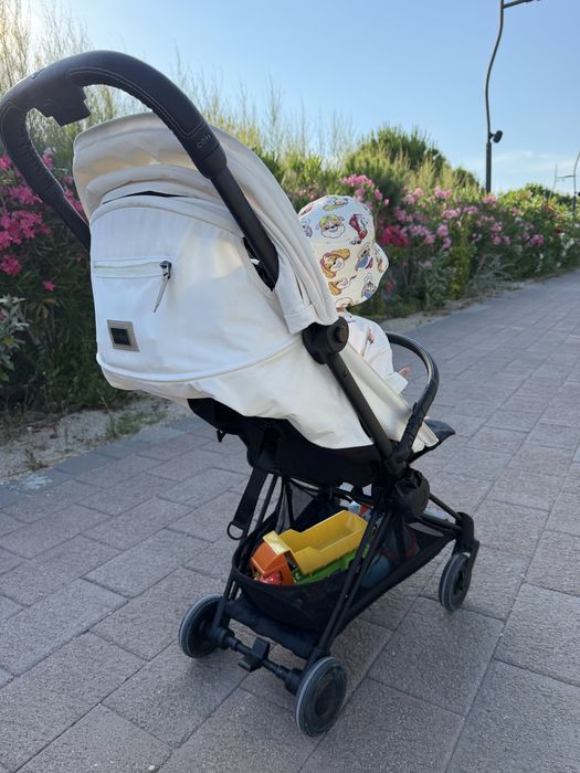 Cybex Coya Platinum off White повний комплект (бампер/сітка/підстаканник/парасоля)+чохол в подарунок