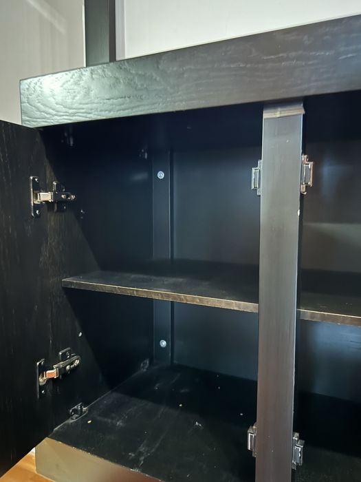 Aparador de Madeira Maciça