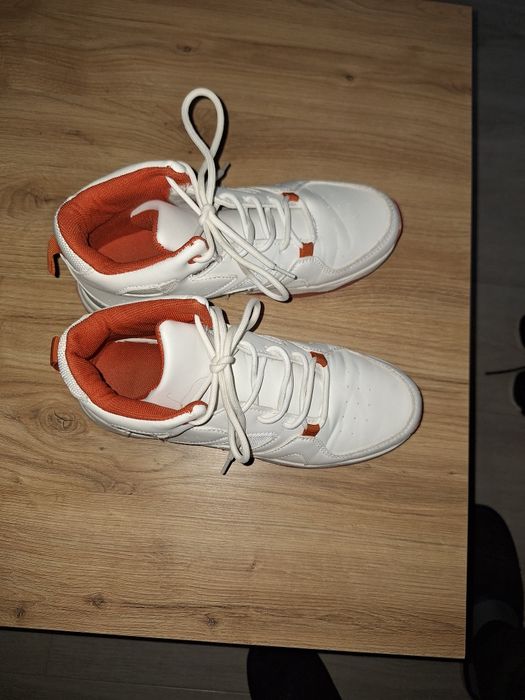 Buty koszykarskie Reserved