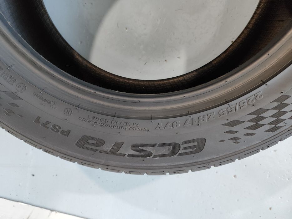 2 PNEUS SEMI NOVOS 225-55R17 KUNHO OFERTA DOS PORTES