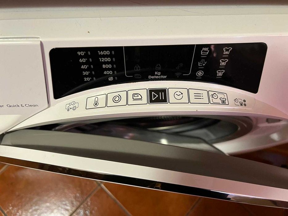 Máquina lavar roupa CANDY 10kg