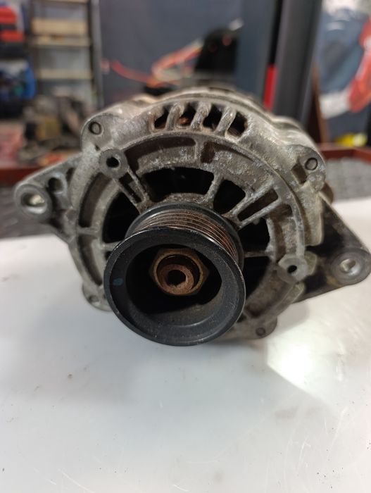 Alternador Chevrolet Aveo / Kalos Hatchback (T250, T255) 96540541