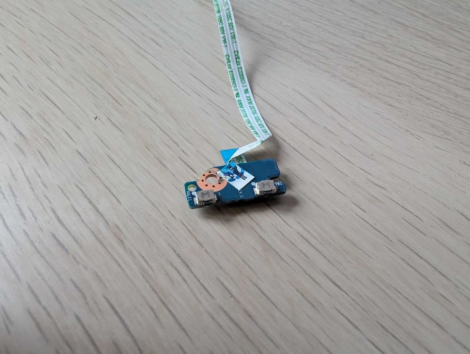 uszkodzona płyta główna Lenovo flex 14