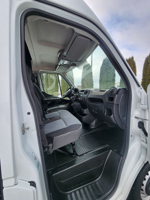 Рено мастер 2016 рік, Оригінальний вантажо-пасажир 7  місць