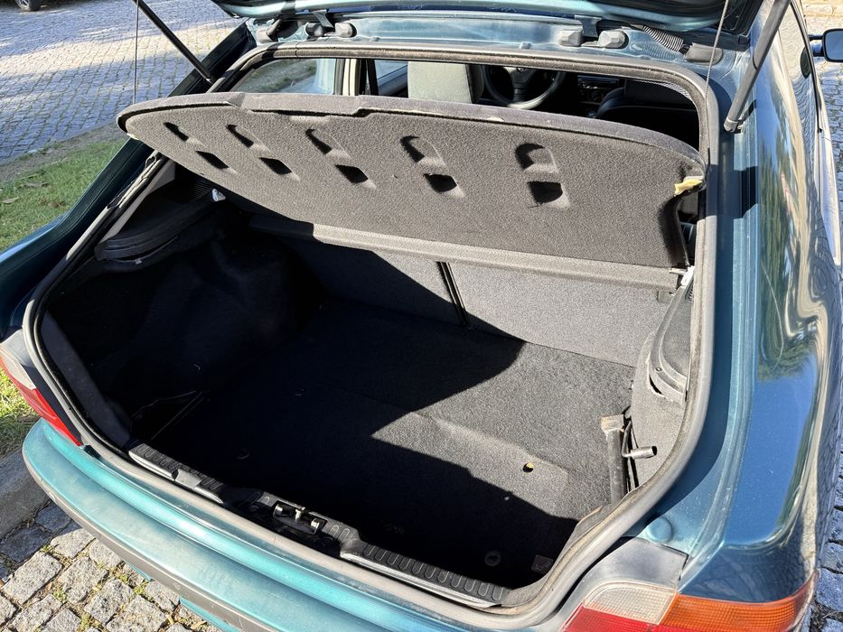 BMW 318 TDS Compact (1995) – Clássico Diesel Fiável