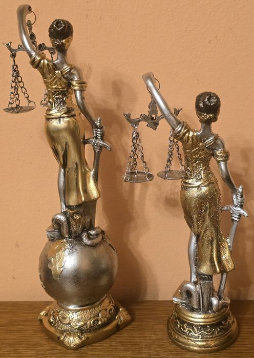 2szt. Figurki kolekcjonerskie TEMIDA. Nowe. Na prezent dla prawnika.
