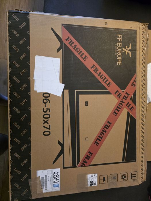 Lustro z podświetleniem led