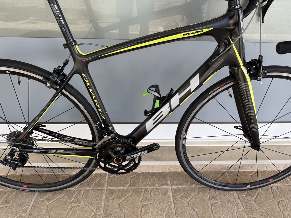 Bicicleta de estrada em carbono - 11v