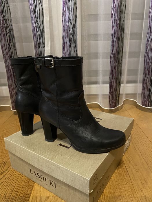 Botki skórzane na obcasie, słupku roz. 37 Lasocki
