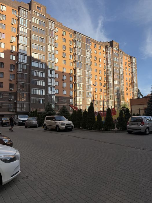 ЖК Сімейний, продаж квартири, комора у подарунок,
