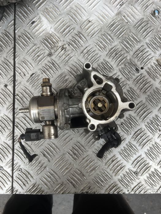 06A127026B VAG насос топливный высокого давления (тнвд)