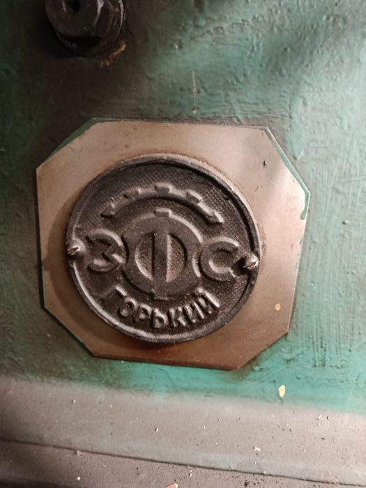 Фрезерний  Станок 6Р82+делітільна головка