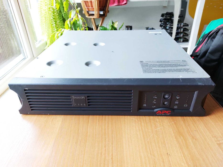Zasilacz UPS APC 1500VA rack DLA1500RMI2U (sztuka nr 2)