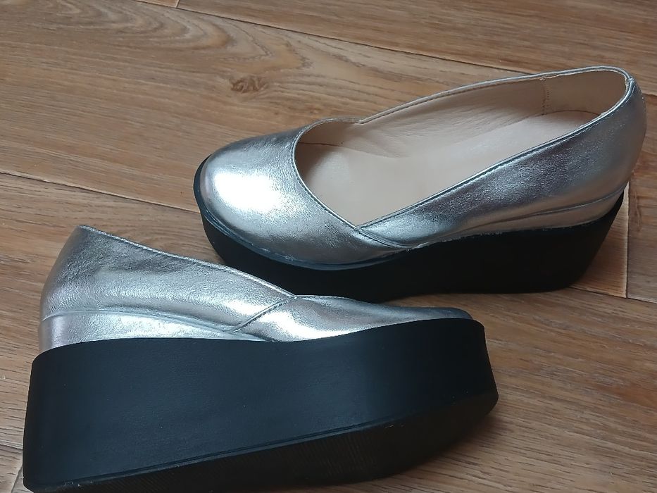 Туфлі шкіряні жіночі