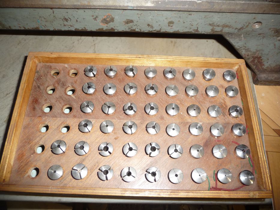 Настольный токарный станок