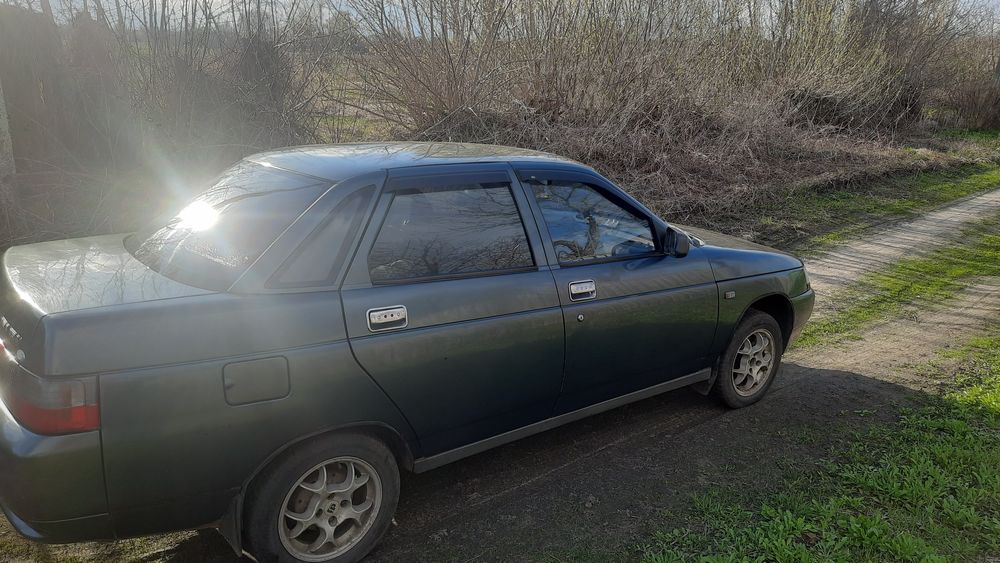 Продам Ваз 2110 16кл 2005года