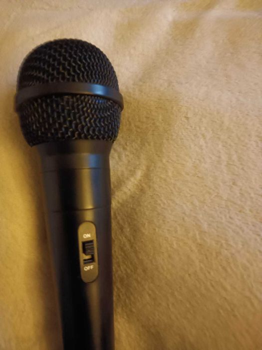 Sprzedam Mikrofon -THOMSON-M150 z kablem