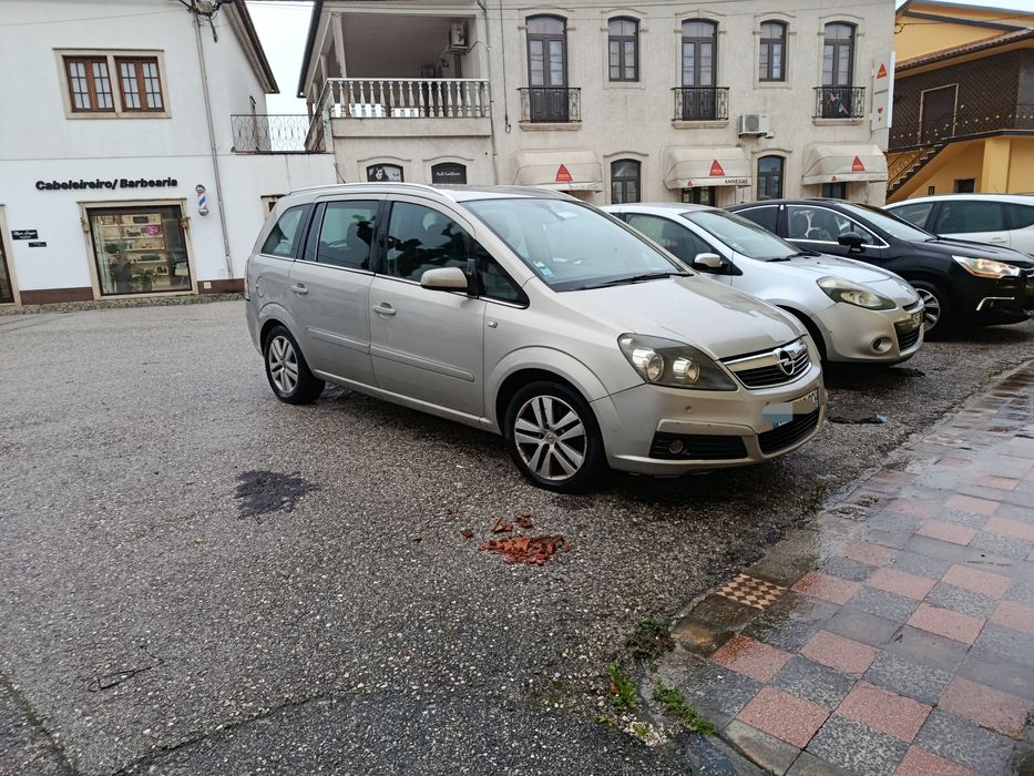 Opel Zafira b 1.9