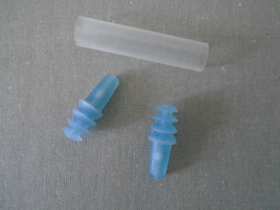 stopery zatyczki silikonowe do uszu do spania i podróży