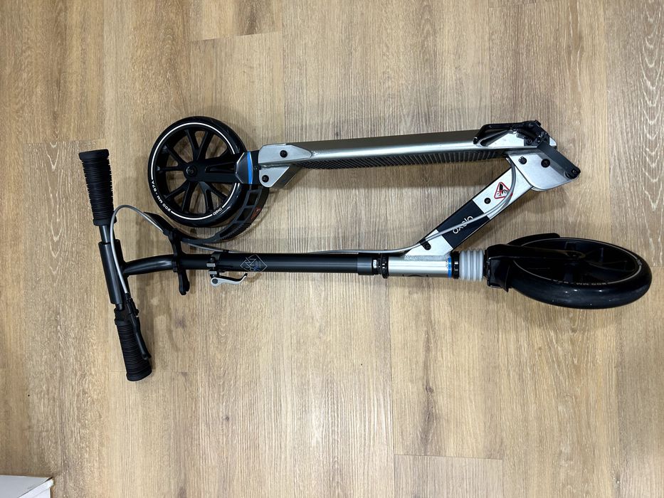 Trotinete Oxelo Town 7 XL com suspensão e travões