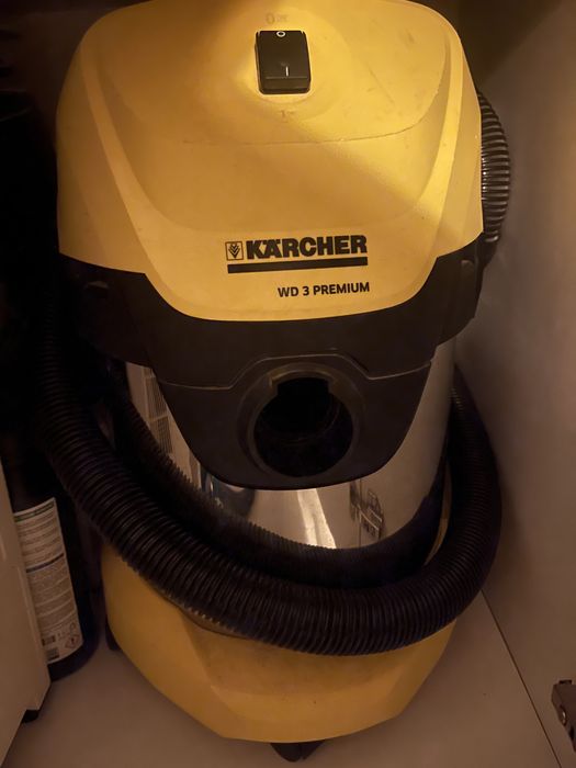 Aspirador liquido e solido Karcher
