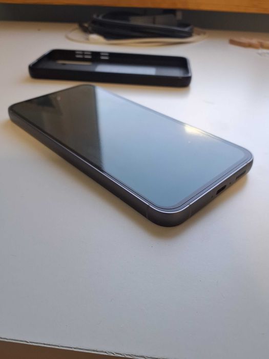 Телефон Samsung S23 FE