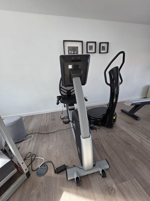 Bicicleta Reclinada NordicTrack R35 – Como Nova, Apenas 1 Ano
OLX

Bic