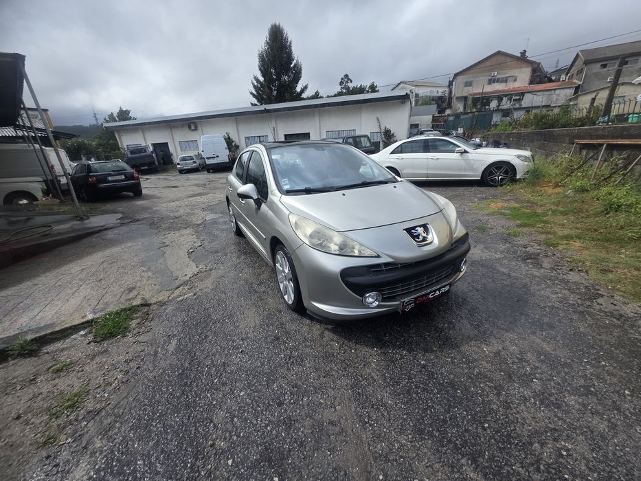 Peugeot 207, 1.6cc /  109cv