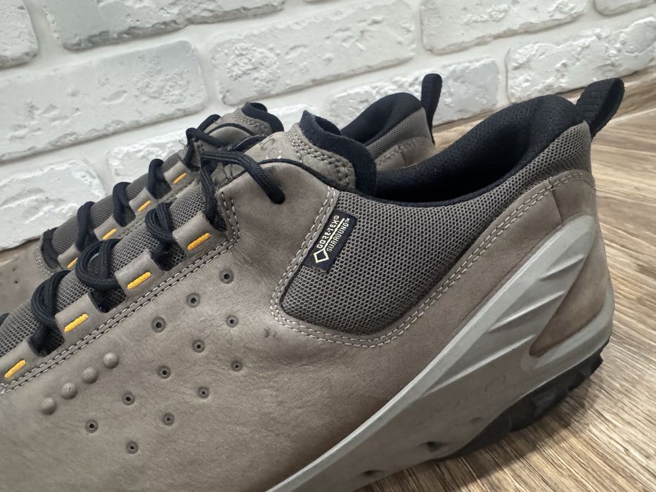 Кроссовки Ecco Biom Venture Gore -Tex ,размер 46 (30см.) оригинал
