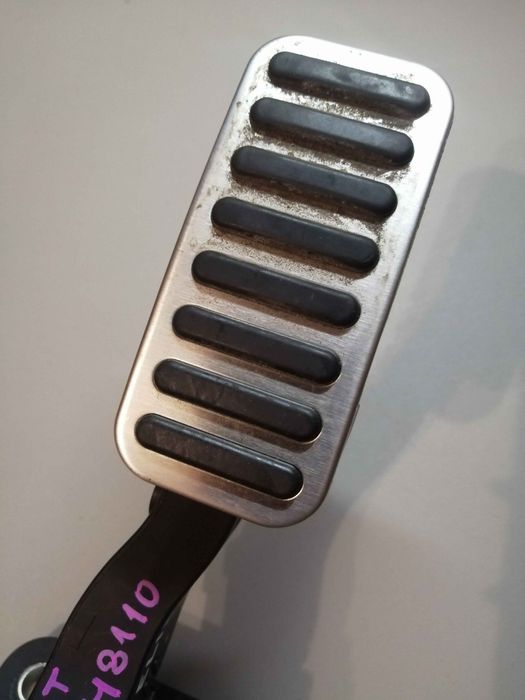 Hyundai/Kia Kona 2017- педаль газу  EL13752 32700H8110